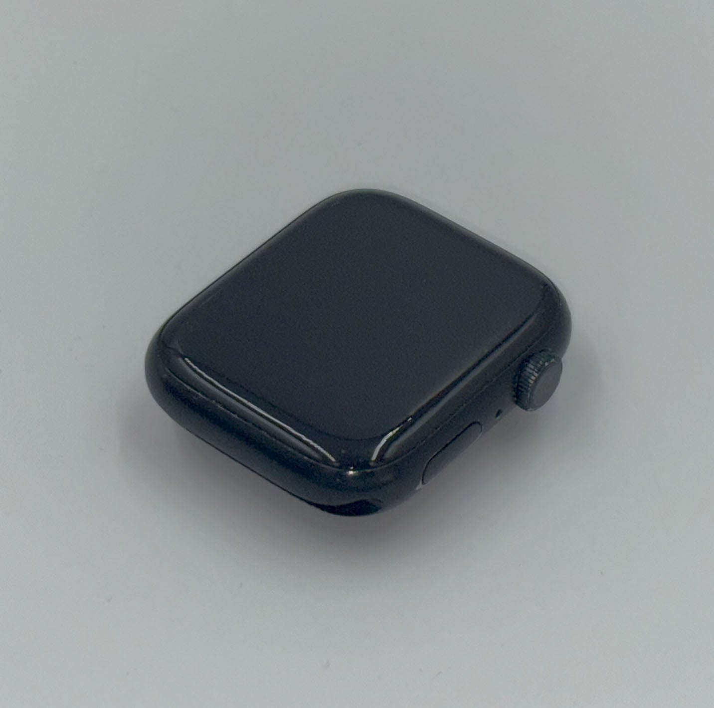 Apple Watch Series 8 45mm Midnight Black gut Refurbished Inkl. orig. Ladekabel